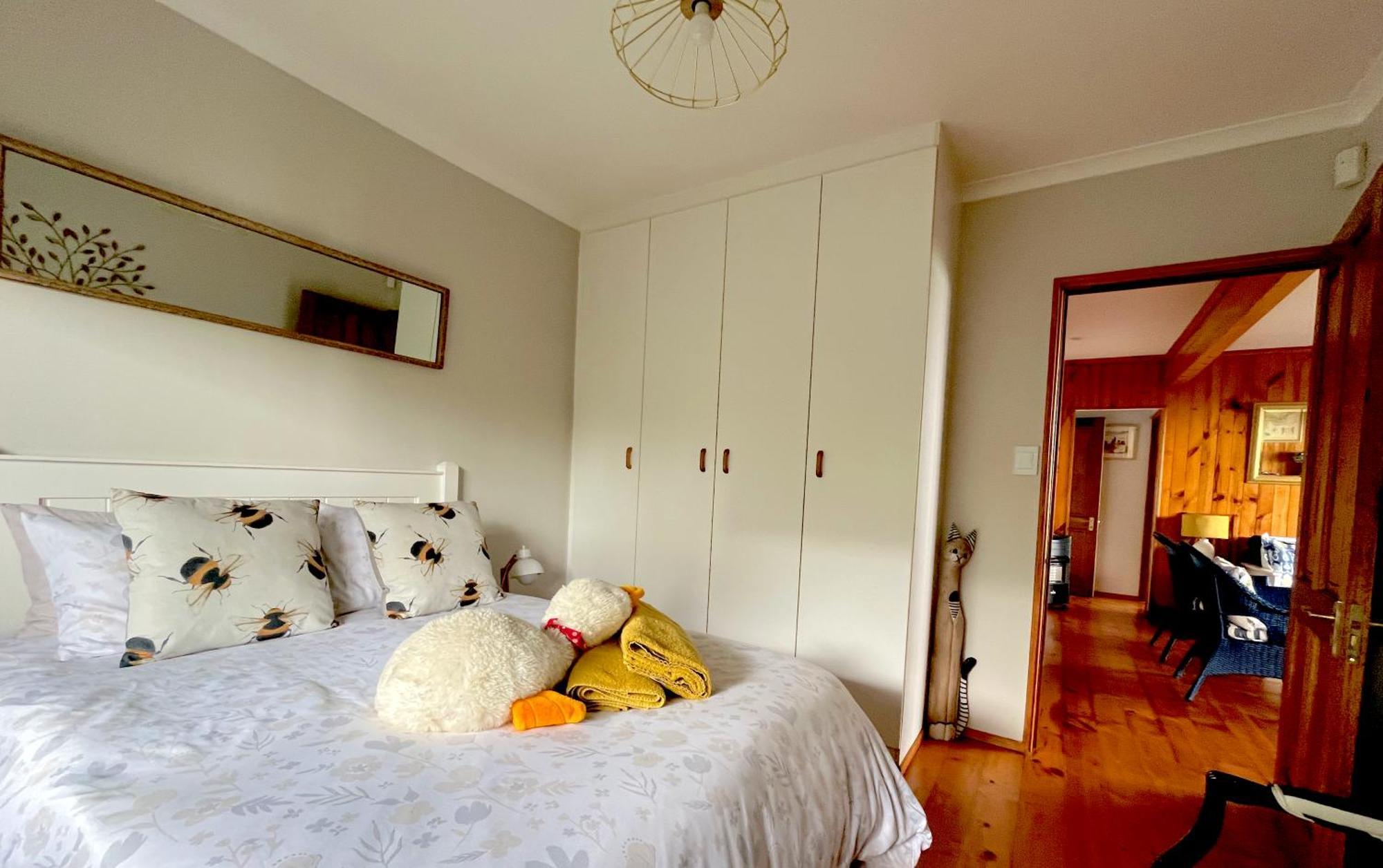 Peaceful Guest Suite With Balcony Views And Garden Setting Brenton-on-Sea Exteriér fotografie