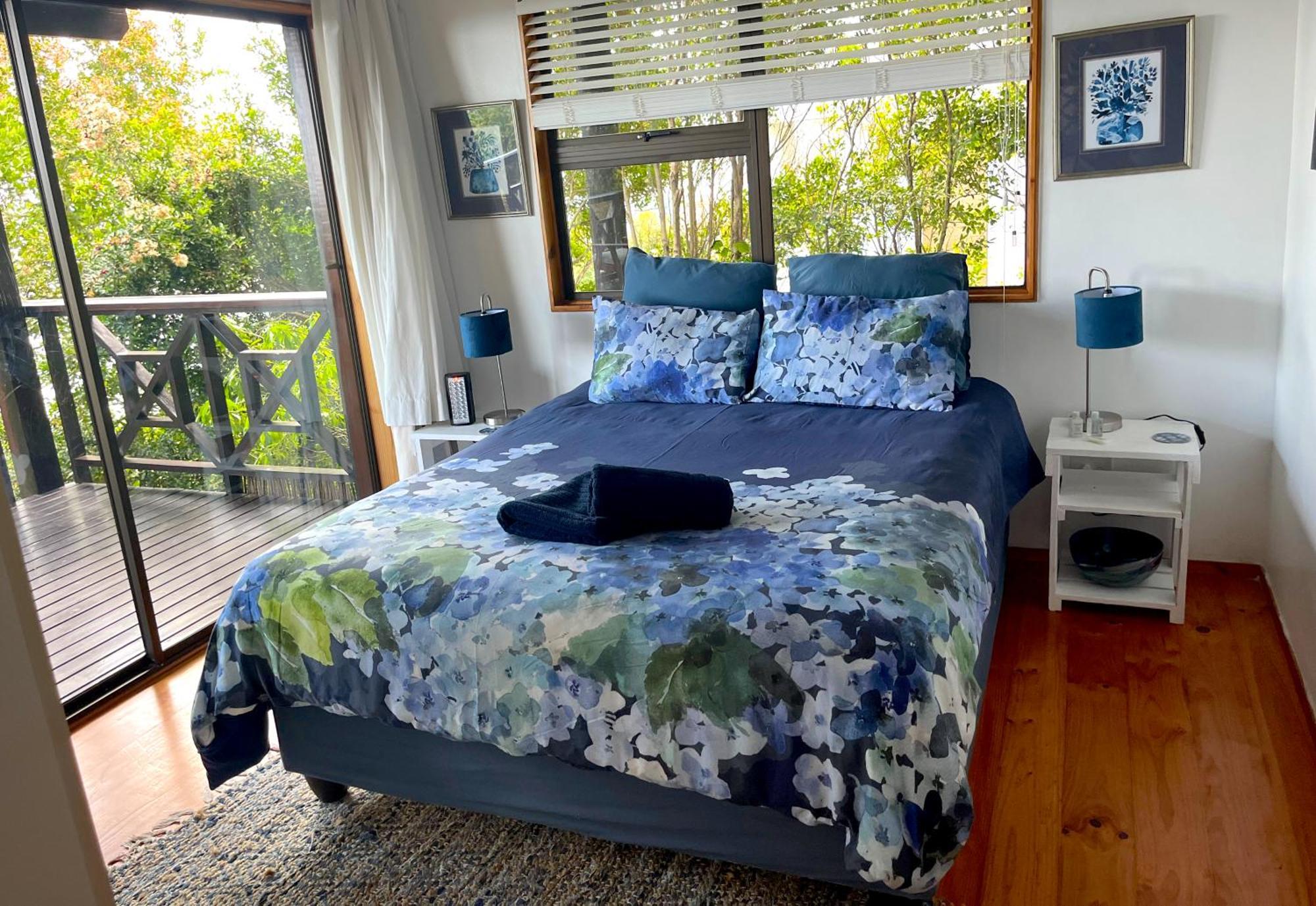 Peaceful Guest Suite With Balcony Views And Garden Setting Brenton-on-Sea Exteriér fotografie
