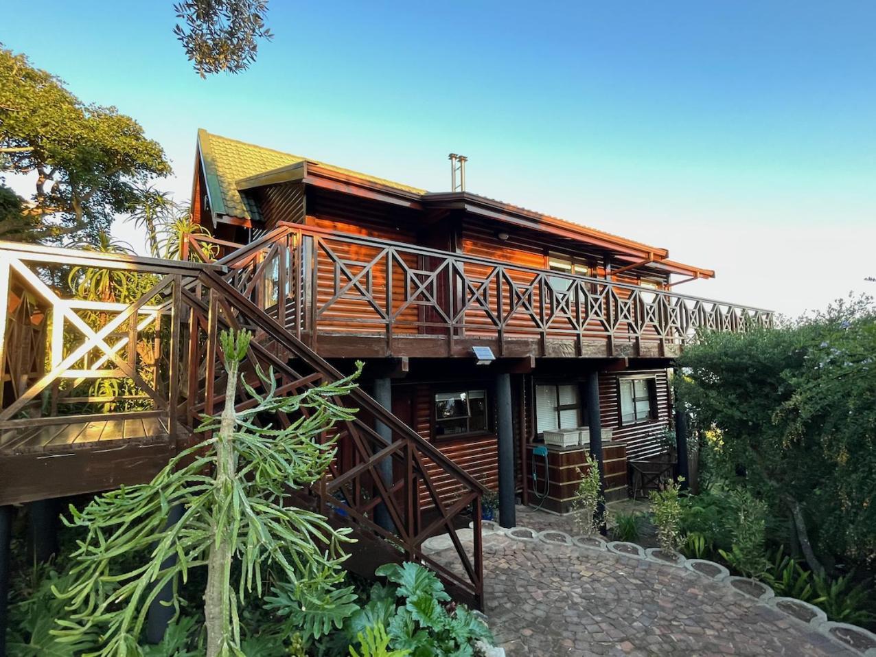 Peaceful Guest Suite With Balcony Views And Garden Setting Brenton-on-Sea Exteriér fotografie