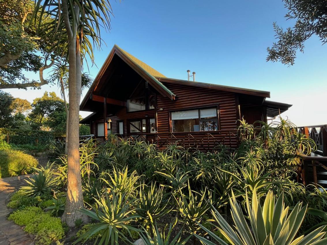 Peaceful Guest Suite With Balcony Views And Garden Setting Brenton-on-Sea Exteriér fotografie