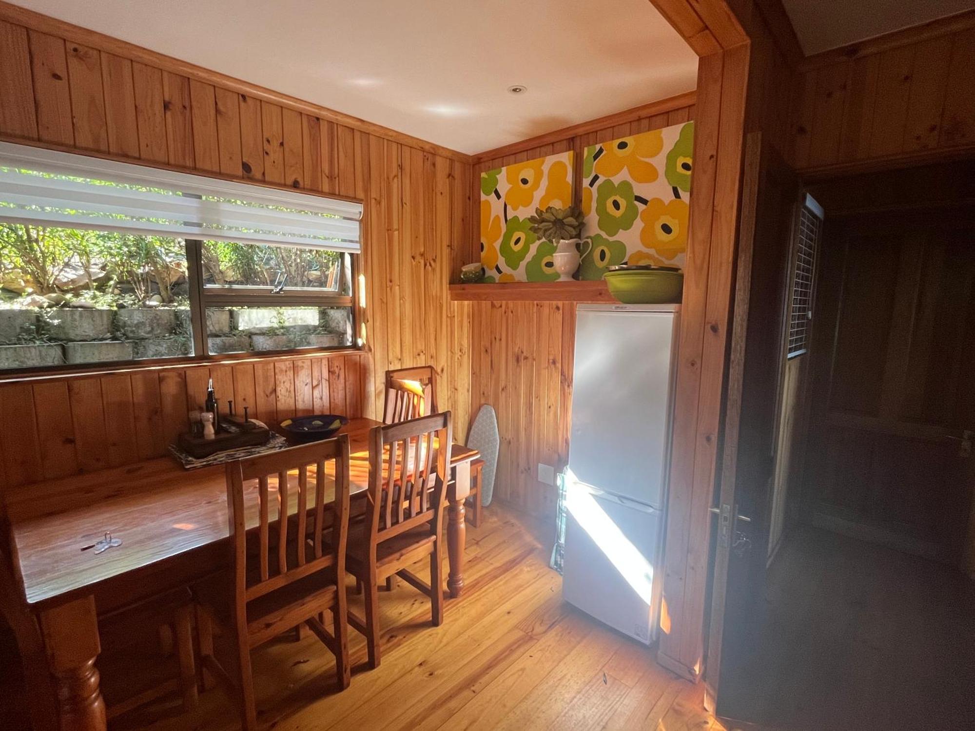 Peaceful Guest Suite With Balcony Views And Garden Setting Brenton-on-Sea Exteriér fotografie