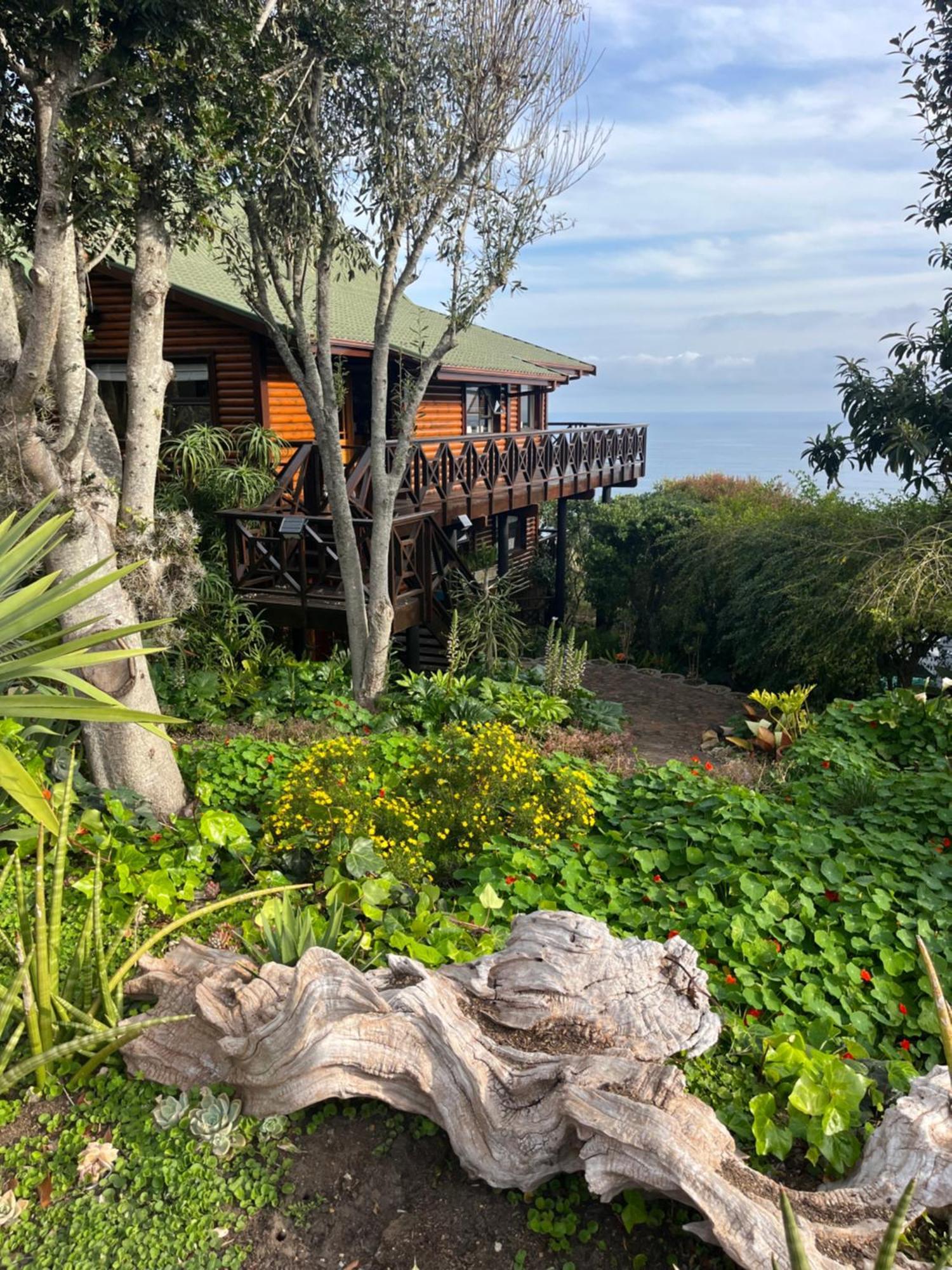 Peaceful Guest Suite With Balcony Views And Garden Setting Brenton-on-Sea Exteriér fotografie