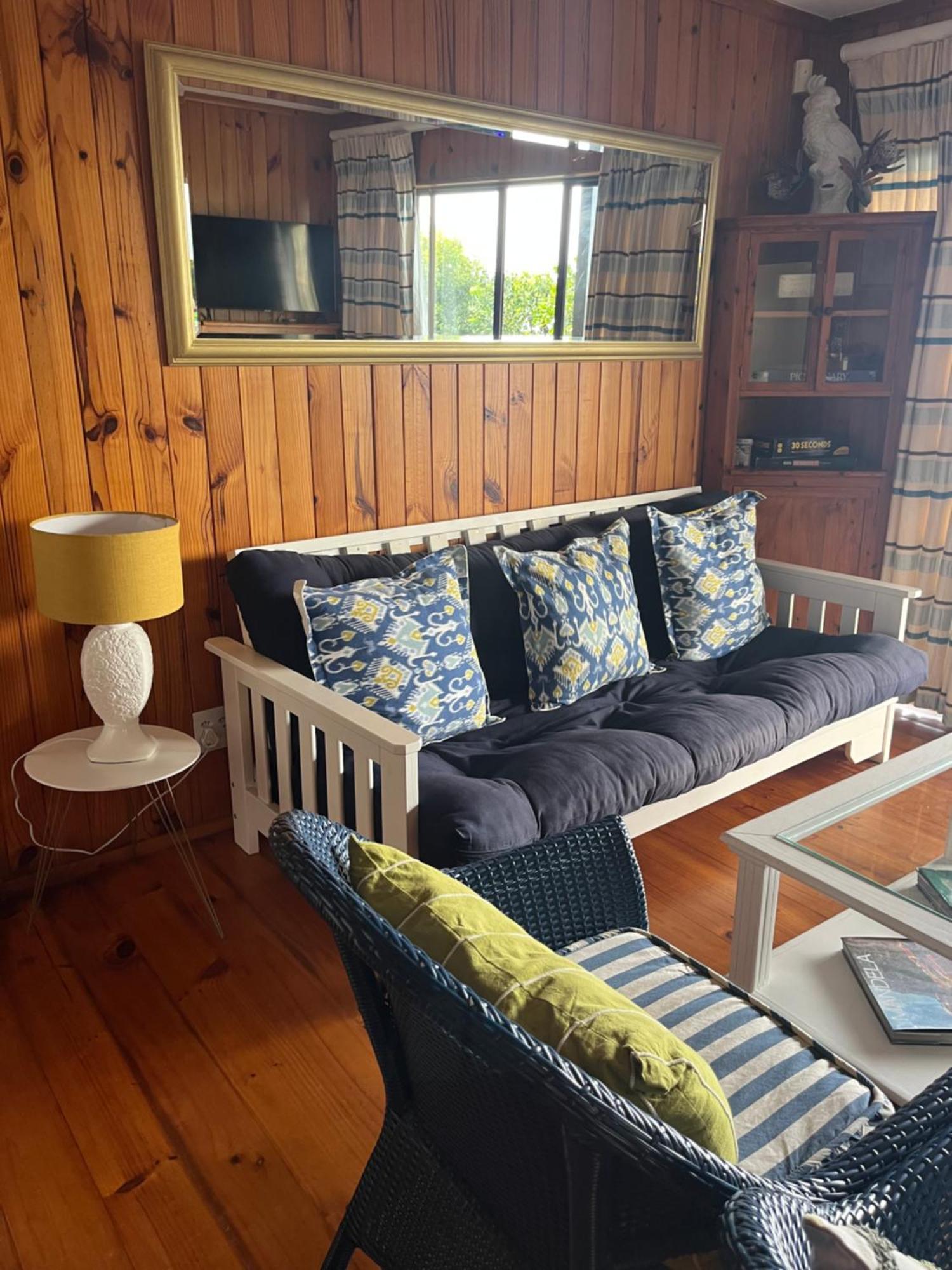 Peaceful Guest Suite With Balcony Views And Garden Setting Brenton-on-Sea Exteriér fotografie
