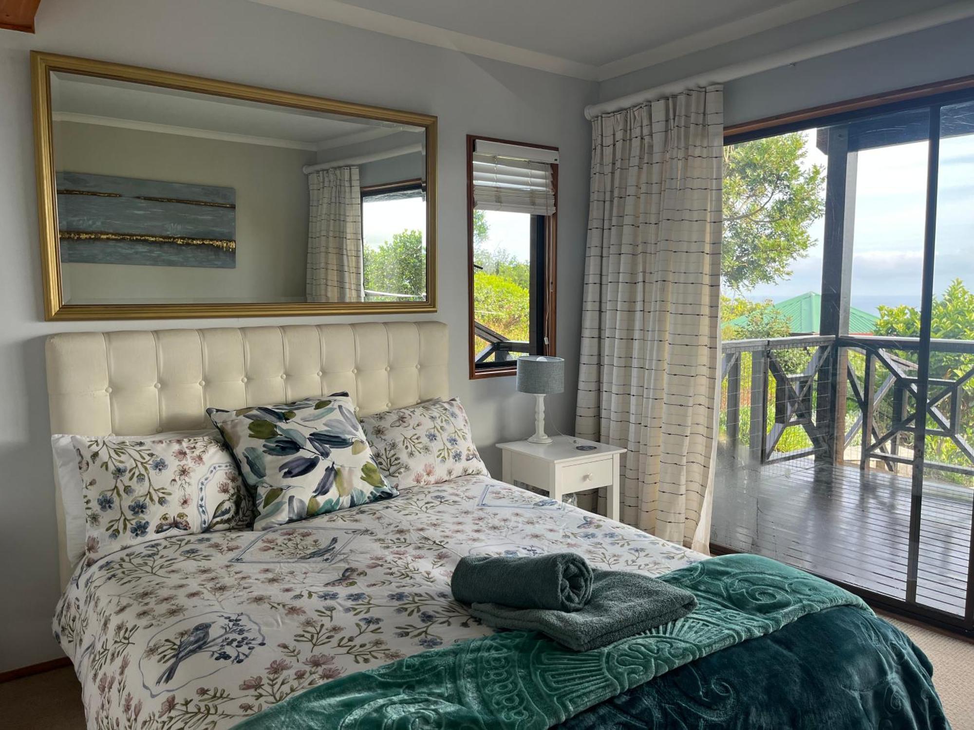 Peaceful Guest Suite With Balcony Views And Garden Setting Brenton-on-Sea Exteriér fotografie