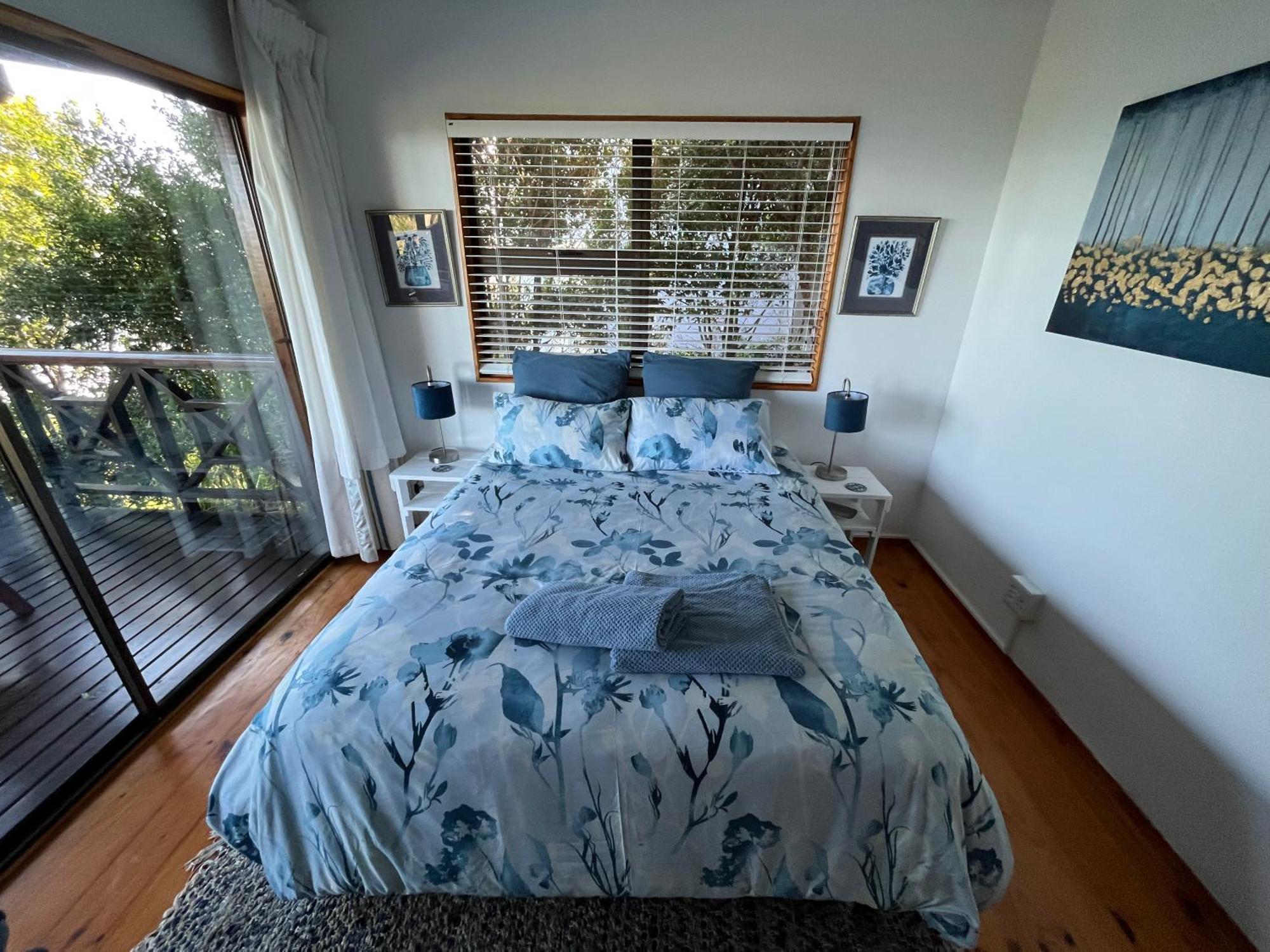 Peaceful Guest Suite With Balcony Views And Garden Setting Brenton-on-Sea Exteriér fotografie